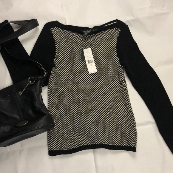 Lauren Ralph Lauren Sweaters - NWT Ralph Lauren sweater